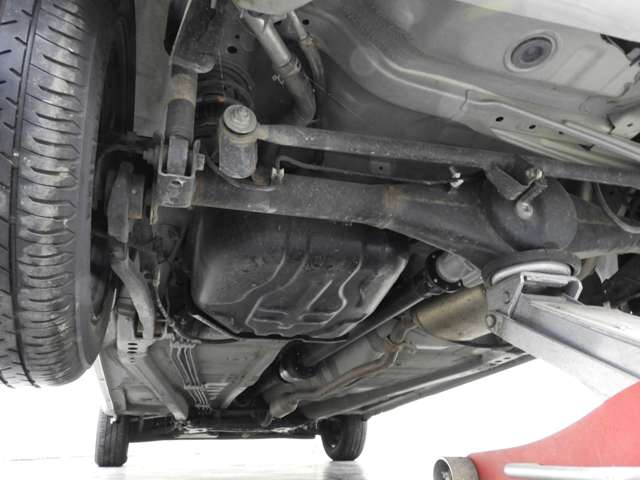 Suzuki Spacia Base 8