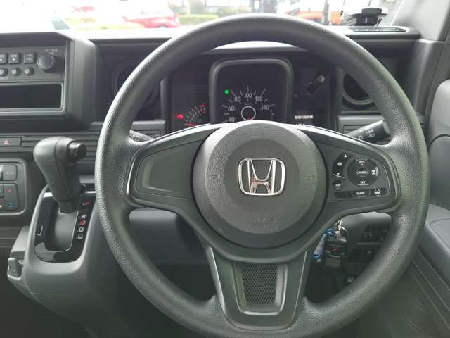 Honda N-VAN 10