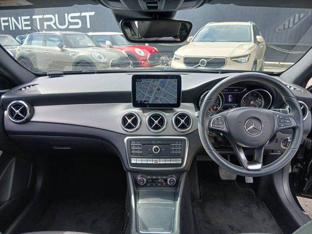 Mercedes-Benz GLA-Class 3