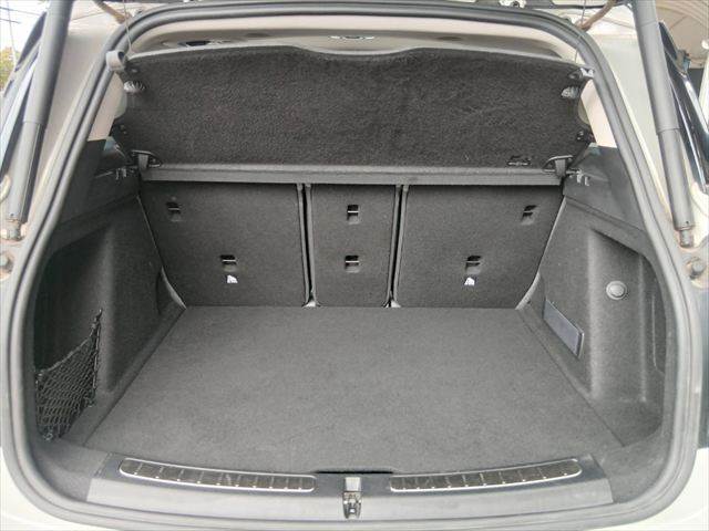 MINI Crossover 9