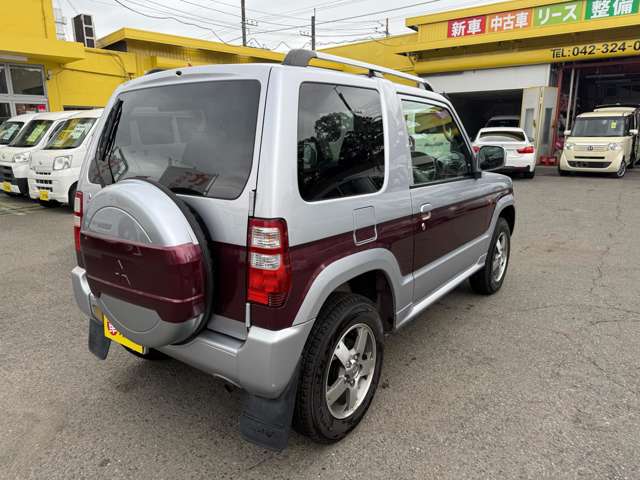Mitsubishi Pajero Mini 2