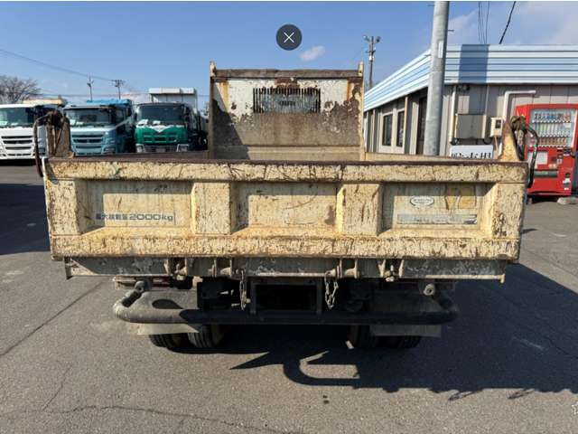 Isuzu Elf 9