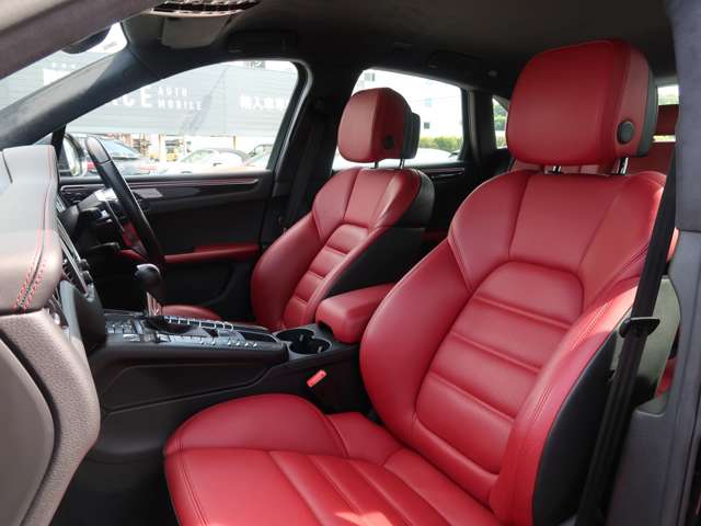 Porsche Macan 6