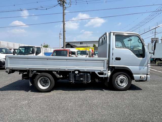 Isuzu Elf 4