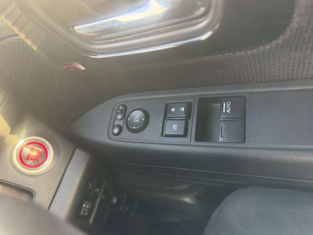 Honda N-VAN 12