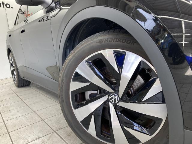 Volkswagen ID.4 7