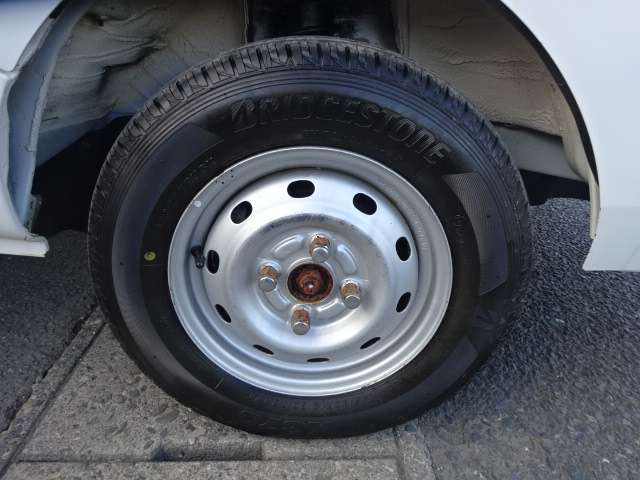 Toyota Pixis Truck 12
