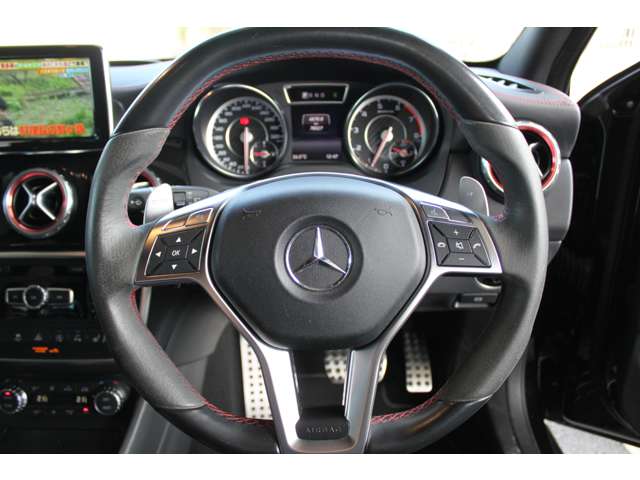 Mercedes-Benz GLA-Class 5