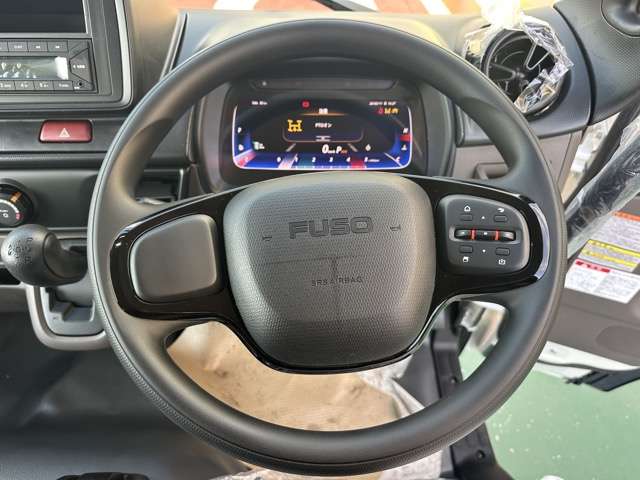 Mitsubishi Fuso Canter 7