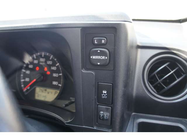 Toyota Probox Van 12