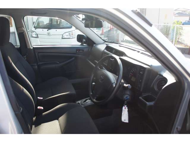 Toyota Probox Van 3
