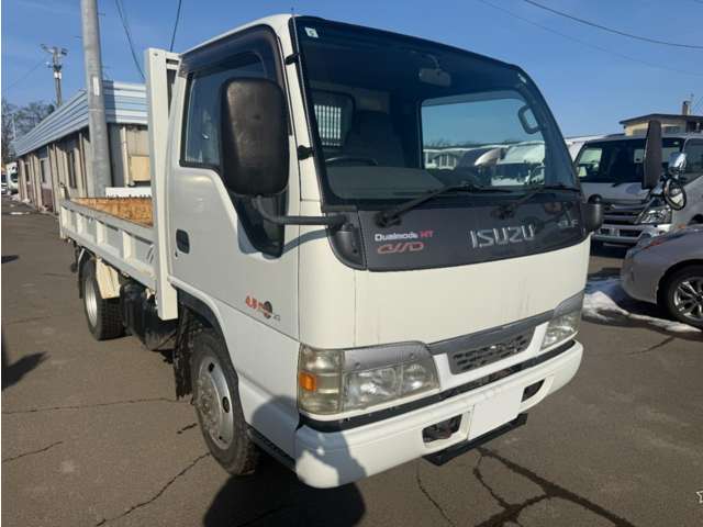 Isuzu Elf 5
