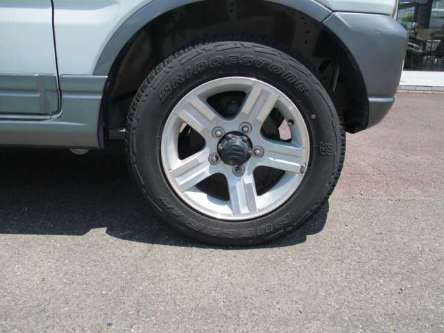 Suzuki Jimny 12