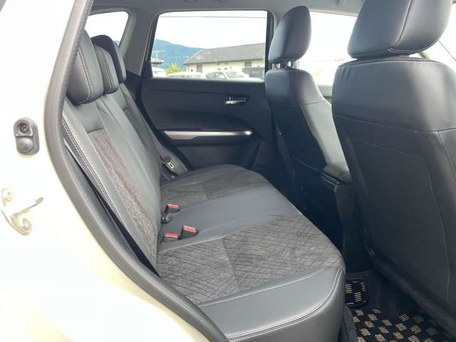 Suzuki Escudo 11