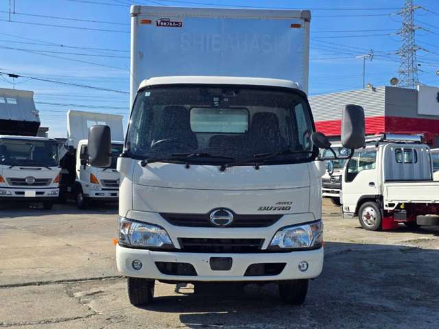 Hino Dutro 2