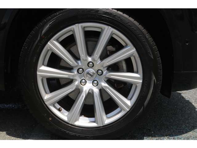 Volvo XC90 9