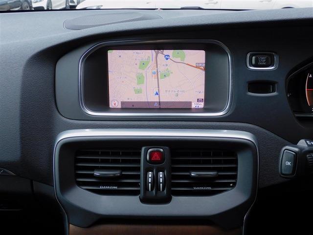 Volvo V40 Cross Country 9