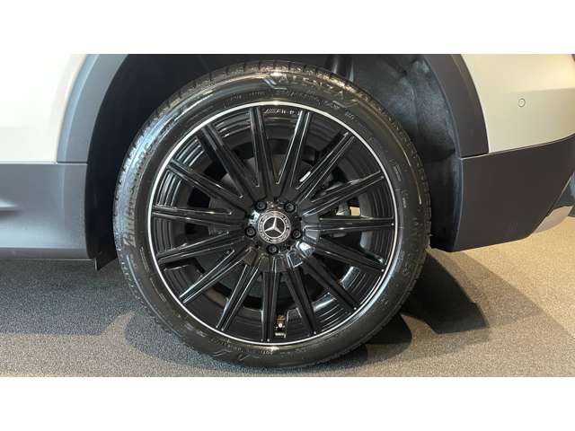 Mercedes-Benz GLB 3