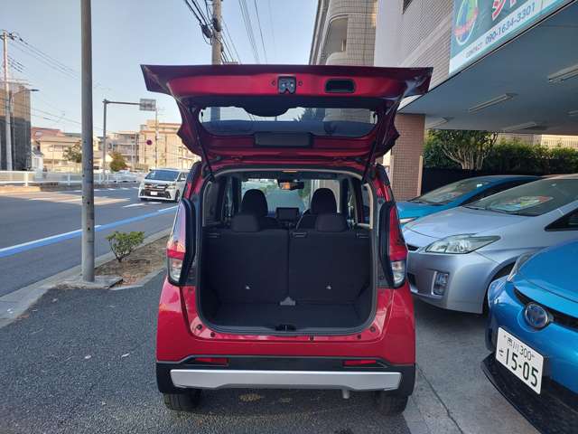 Mitsubishi eK X 12