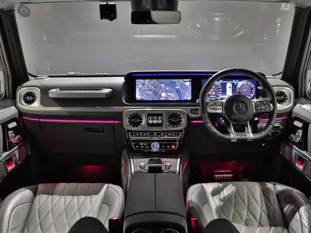 Mercedes-Benz G-Class 3