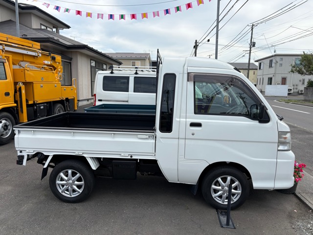 Daihatsu Hijet Truck 3