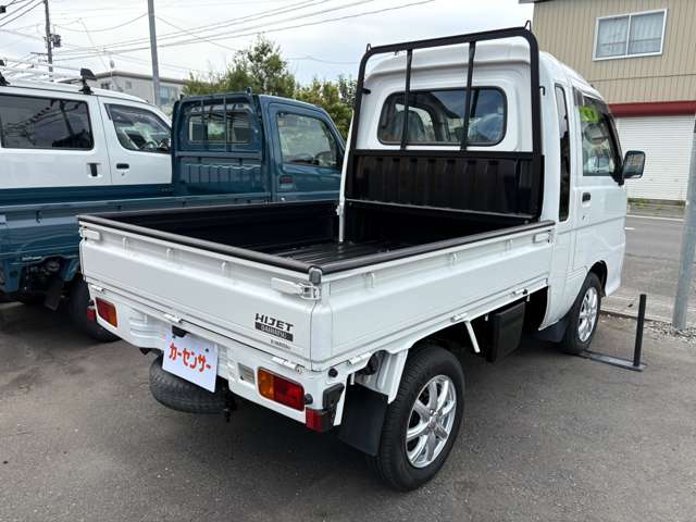 Daihatsu Hijet Truck 5