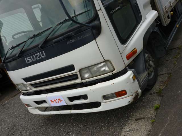 Isuzu Forward 4