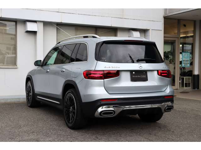Mercedes-Benz GLB 11