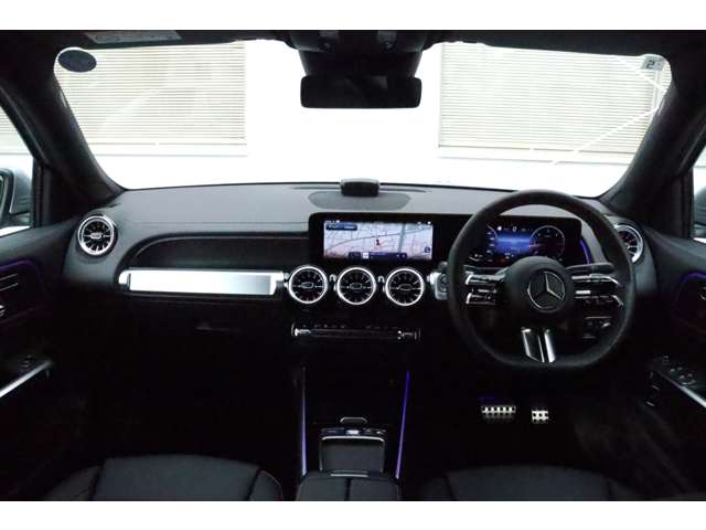 Mercedes-Benz GLB 5