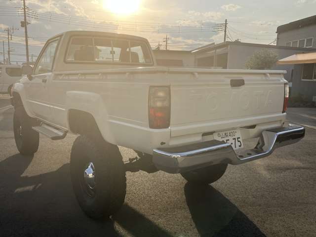 Toyota Hilux 7