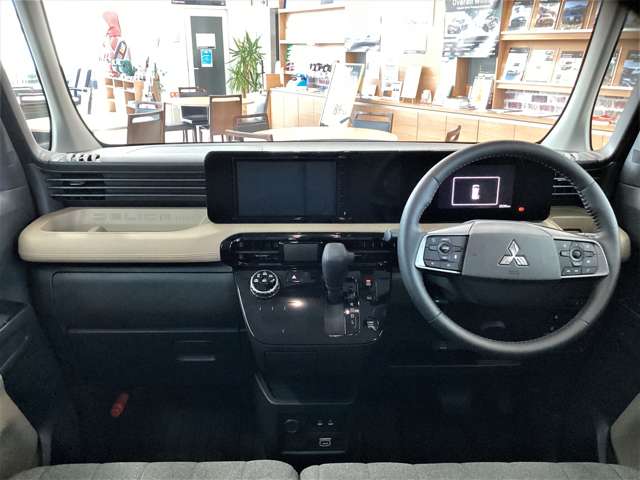 Mitsubishi Delica Mini 3