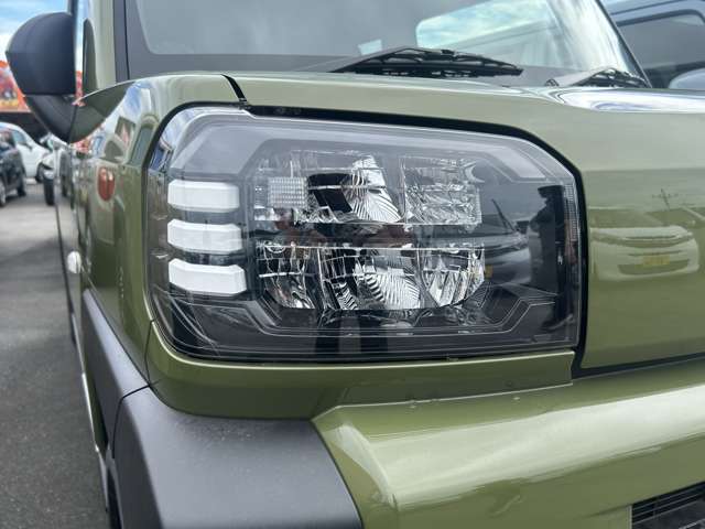 Daihatsu Taft 8