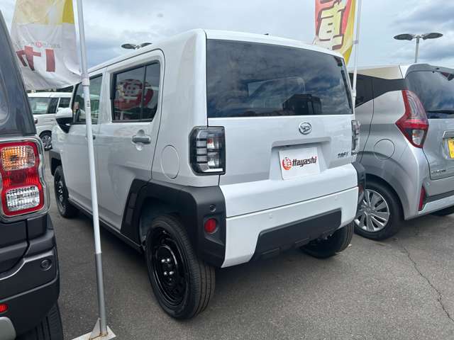 Daihatsu Taft 8