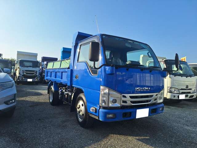 Isuzu Elf 4