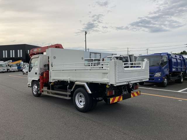 Isuzu Elf 5