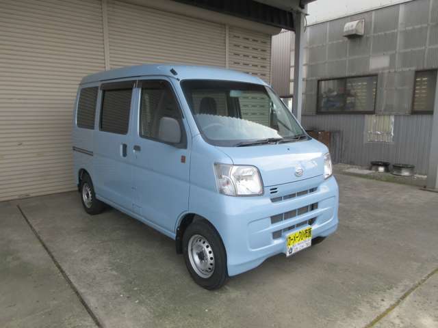 Daihatsu Hijet Cargo 3