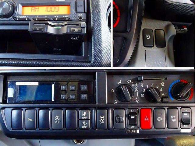 Hino Dutro 10