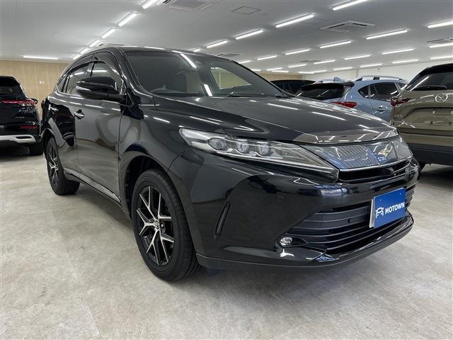 Toyota Harrier 3