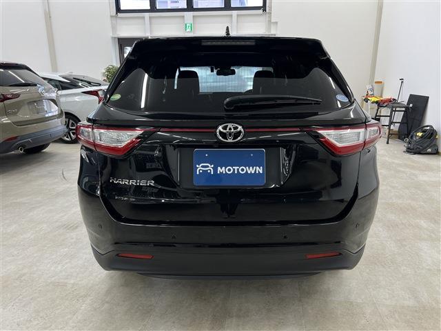 Toyota Harrier 9