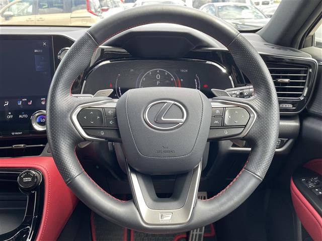 Lexus NX 8