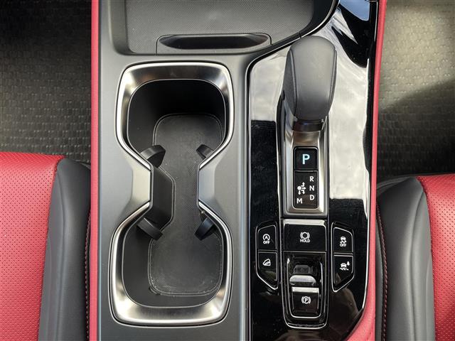 Lexus NX 9