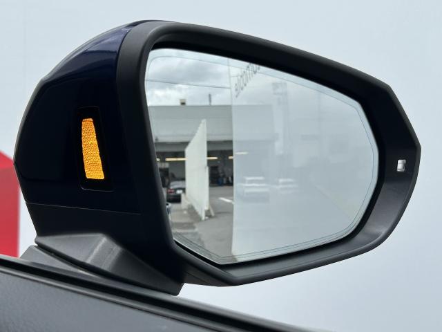 Audi Q2 11