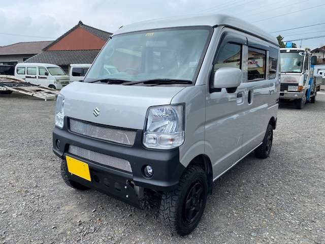 Suzuki Every 8