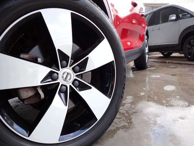 Volvo XC40 6