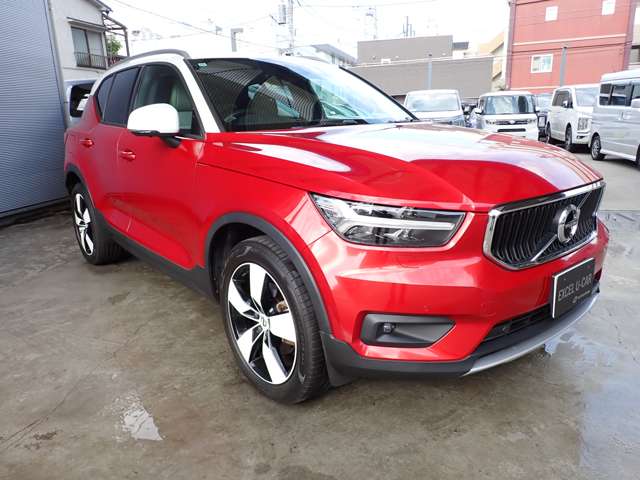 Volvo XC40 10