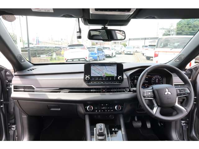 Mitsubishi Outlander 3