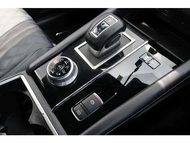Mitsubishi Outlander 10