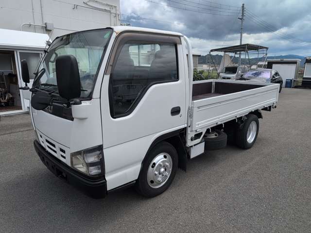 Isuzu Elf 2