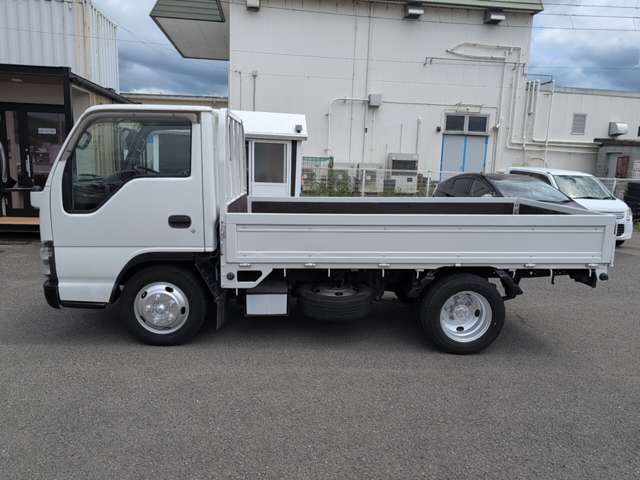 Isuzu Elf 10