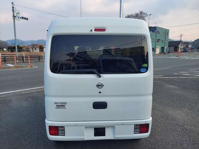 Nissan NV100 Clipper 9